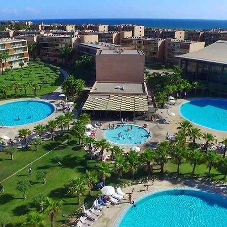 Salgados Apartament *